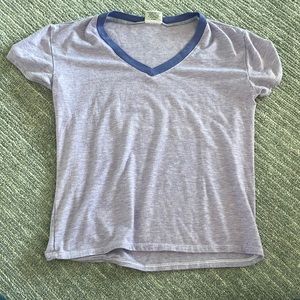FireHouse lavender V-neck T-Shirt!